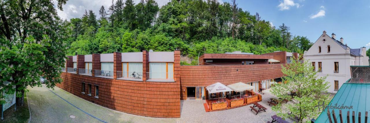Restaurace A Pension Hrebikarna Chomutov Luaran gambar