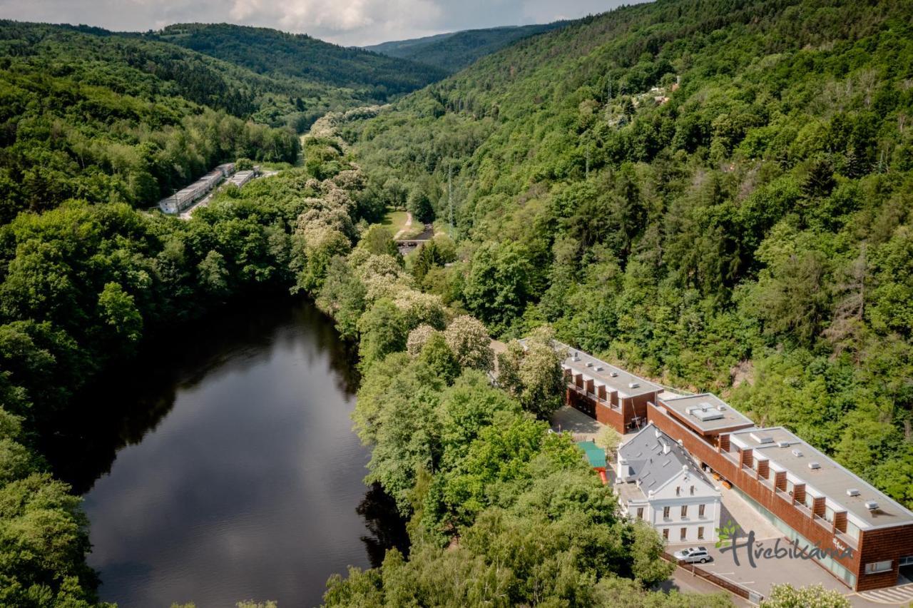 Restaurace A Pension Hrebikarna Chomutov Luaran gambar