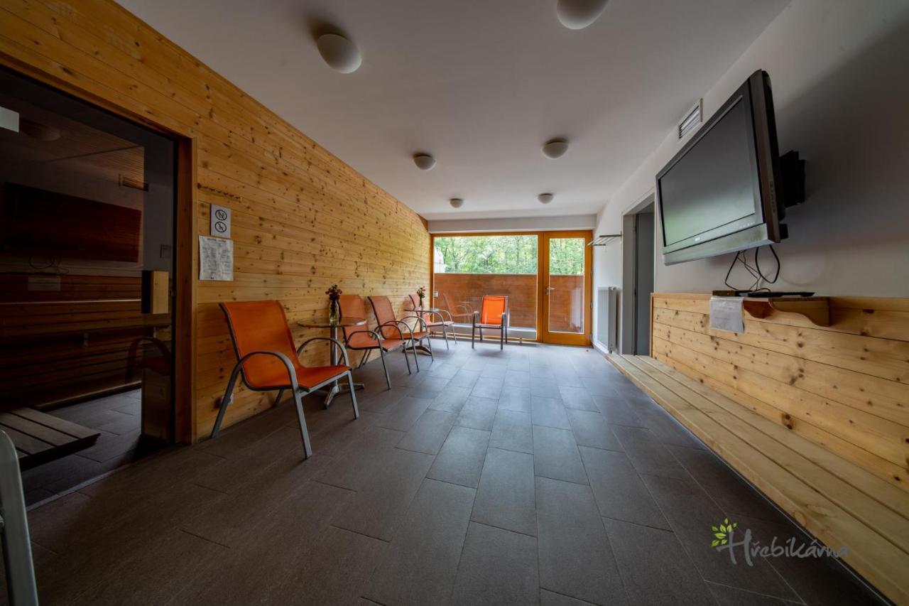Restaurace A Pension Hrebikarna Chomutov Luaran gambar
